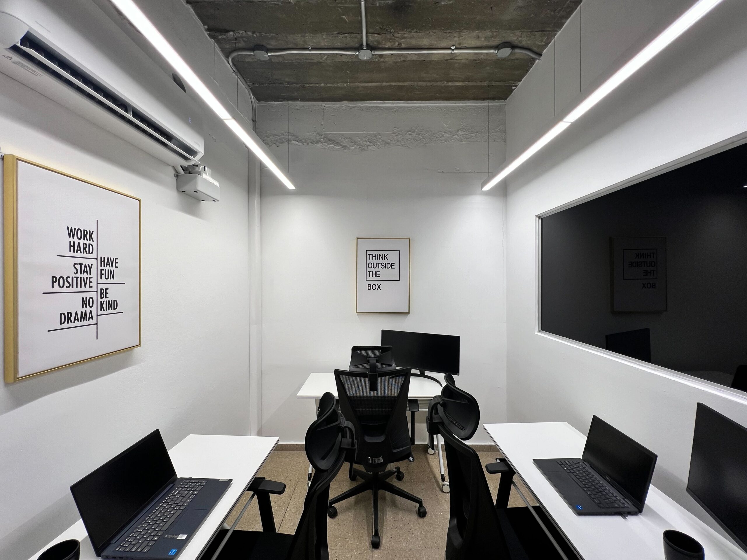 The Hub Lab – Rockefeller 2 Room